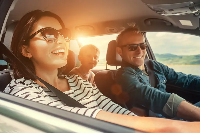 Urlaubsreisen mit dem Auto – darauf sollten Sie achten